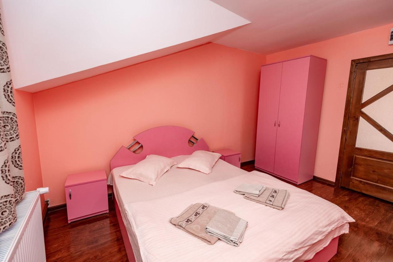Complex Stefanesti Otel Bozovici Dış mekan fotoğraf