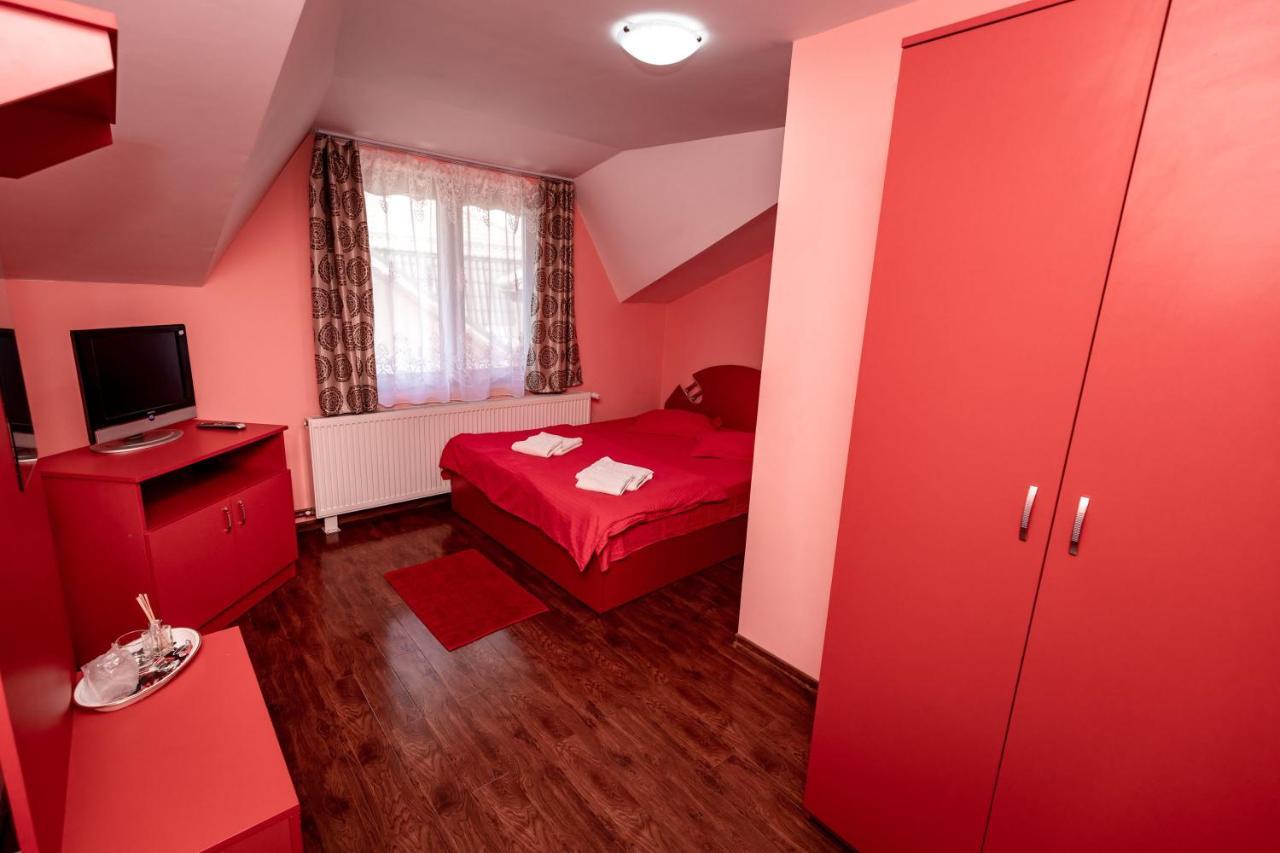 Complex Stefanesti Otel Bozovici Dış mekan fotoğraf