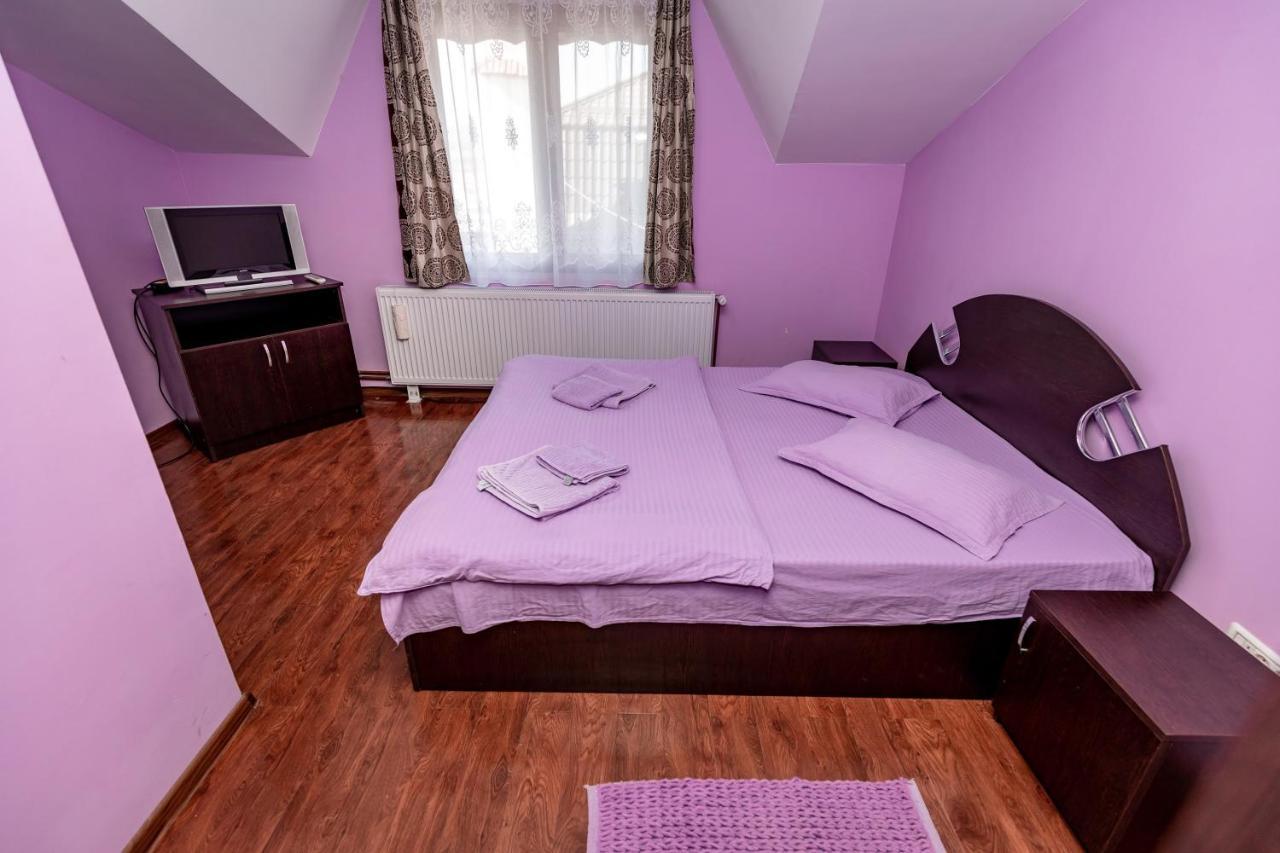 Complex Stefanesti Otel Bozovici Dış mekan fotoğraf